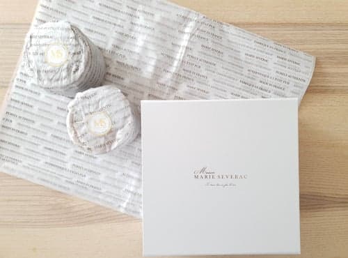 Coffret La Jordane : deux fromages Sanérac et un pochon