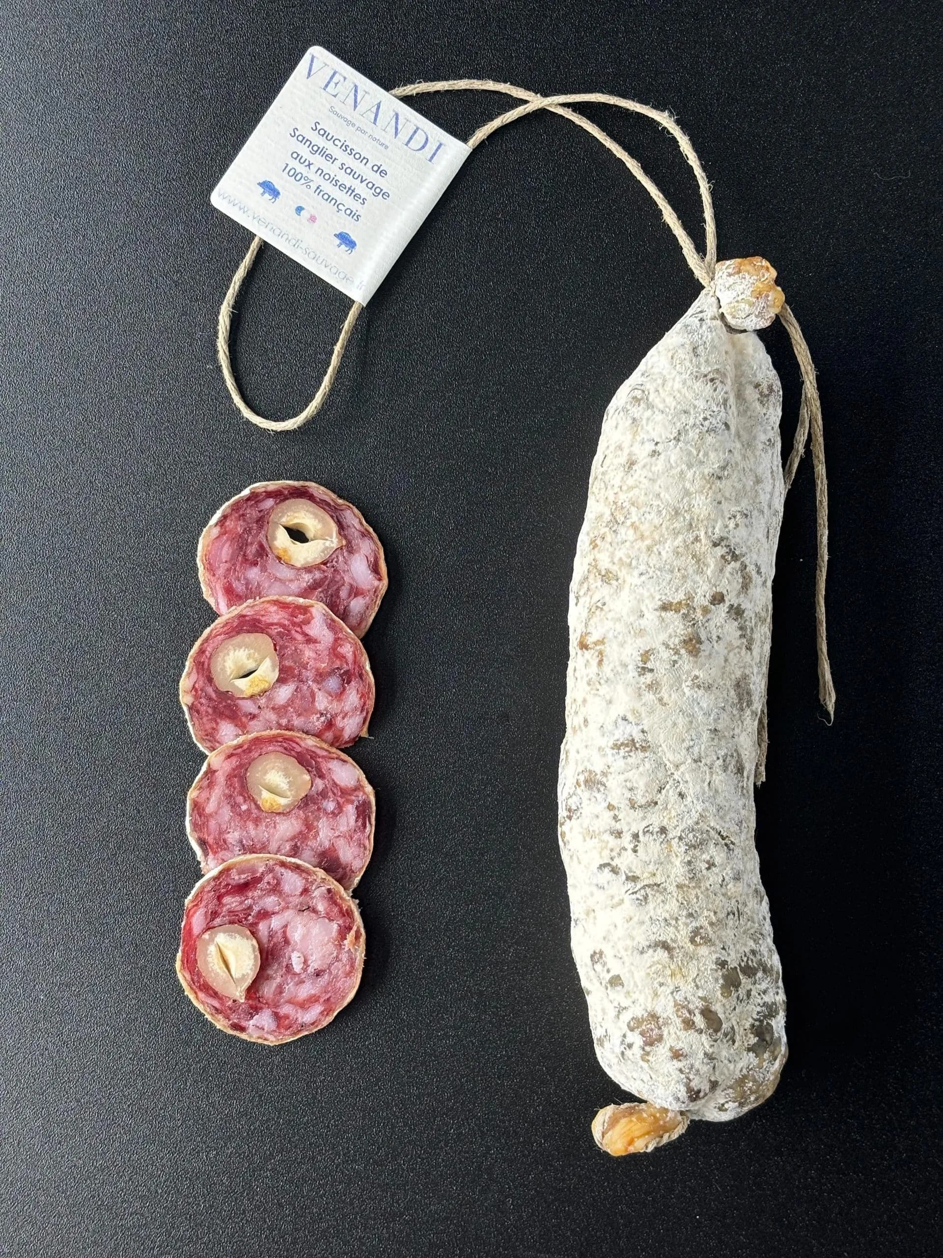 Saucisson de Sanglier aux Noisettes